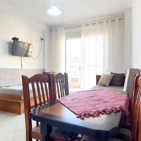 Sea & Sun Apartment Durrës Eksteriør billede