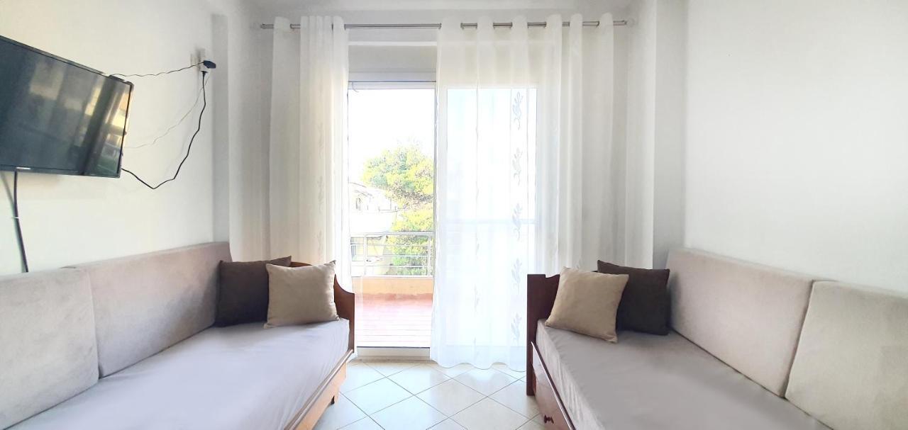 Sea & Sun Apartment Durrës Eksteriør billede