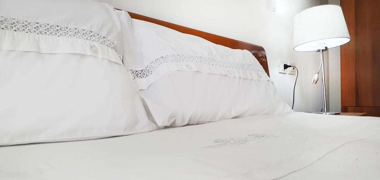 Sea & Sun Apartment Durrës Eksteriør billede
